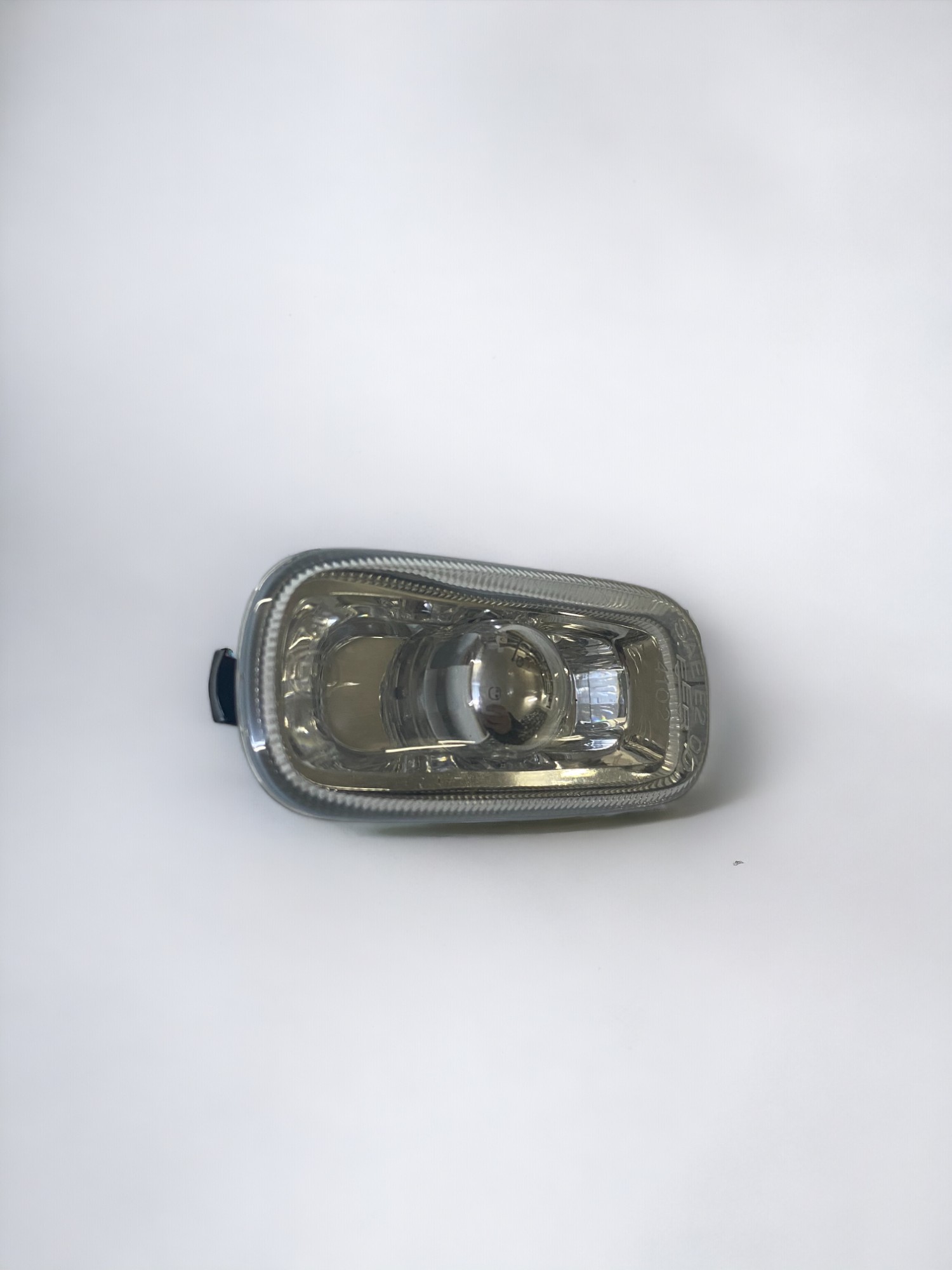 AUDİ A6 2005 - 2008 ÇAMURLUK SİNYALİ LAMBASI ŞEFFAF - resim 1