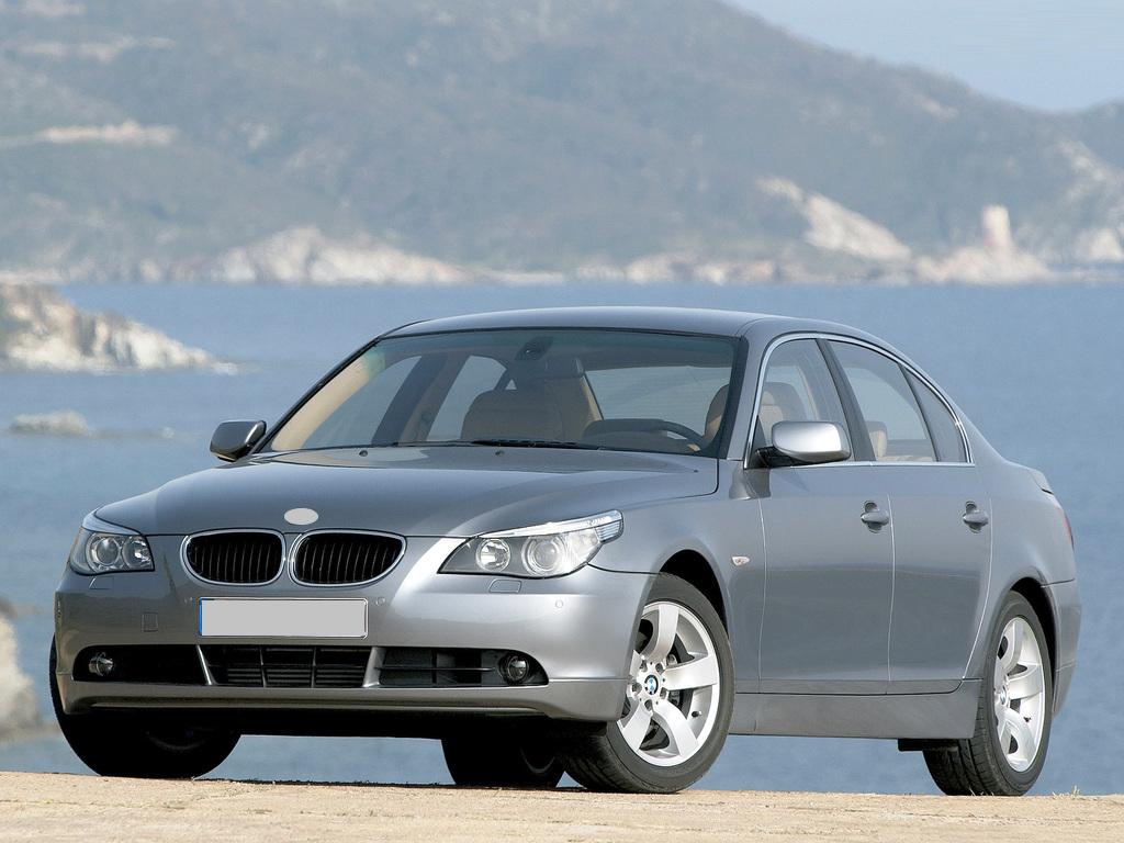 /assets/uploads/bmw-e60-530d-2002---2005-bagaj-acma-dugmesi-tusu-butonu-665ec66d1fc81.jpg