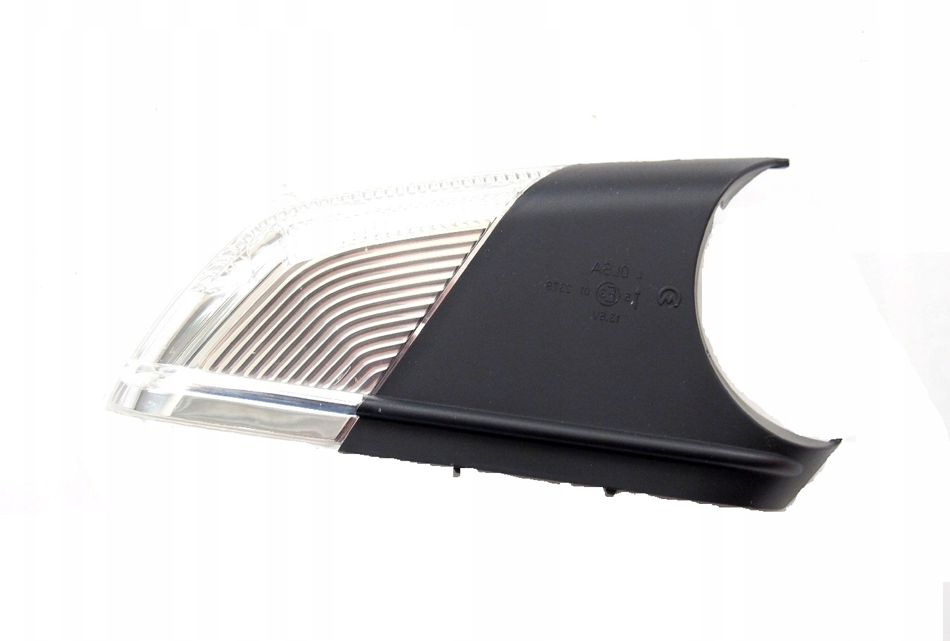 SKODA OCTAVİA 2004 - 2008 SAĞ AYNA SİNYALİ SİYAH PLASİK - resim 1