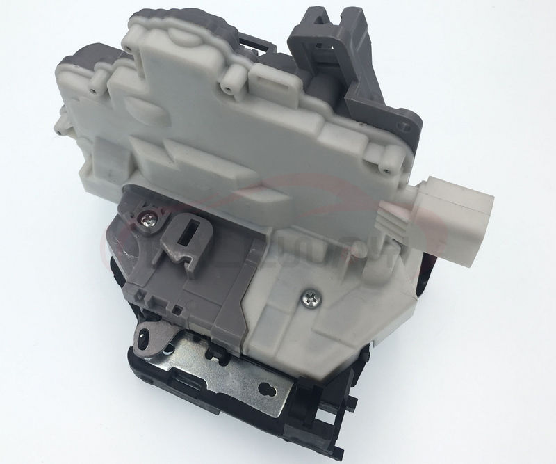 SKODA SUPER B 2008 - 2011 SAĞ ARKA KAPI KİLİT MOTORU - resim 1