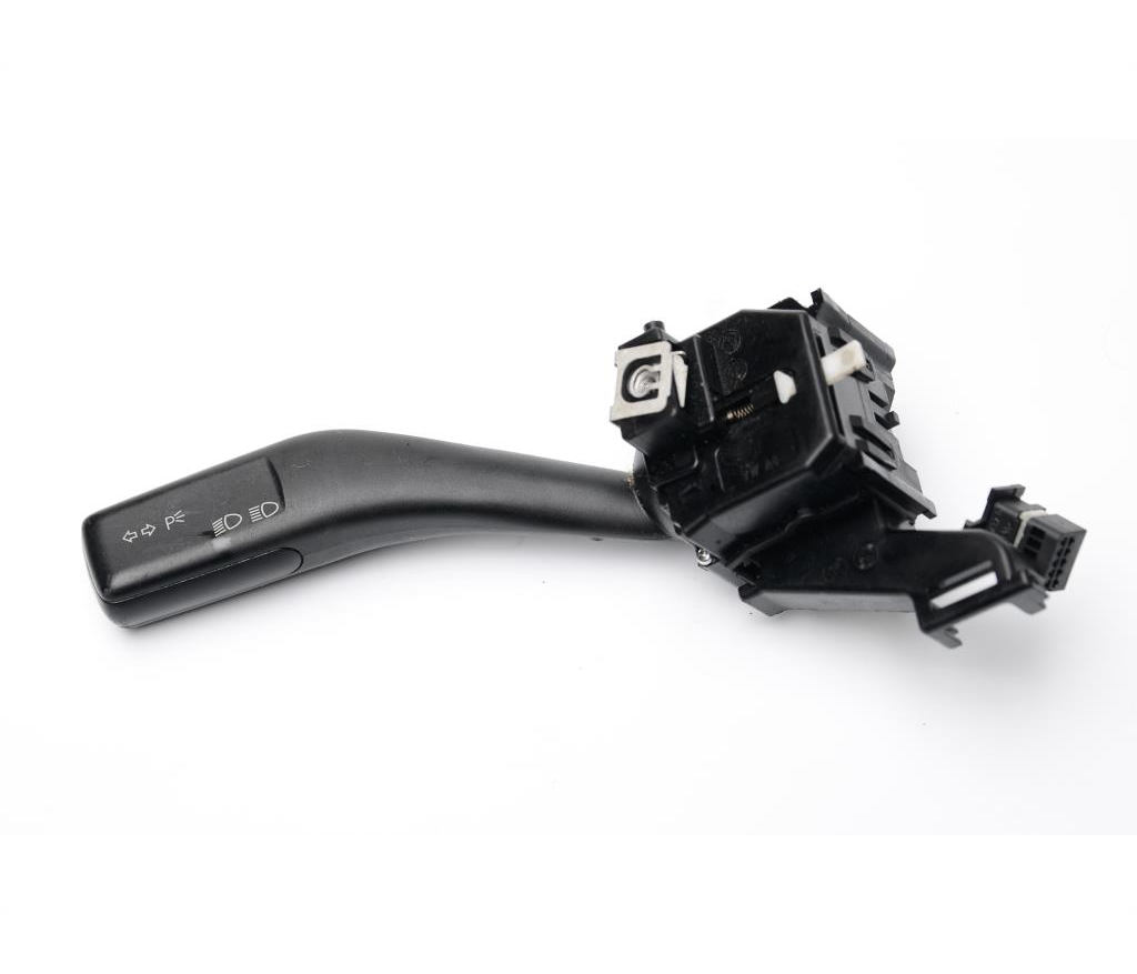 VOLKSWAGEN GOLF 5 2003 - 2015 CRUISESİZ SİNYAL KOLU - resim 1